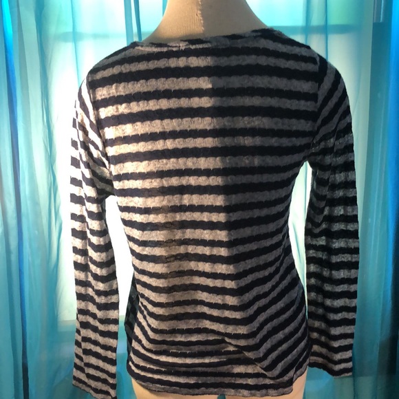 Forever 21 long sleeve black and grey striped scoop neck sweater/t-shirt sz L - Picture 5 of 8